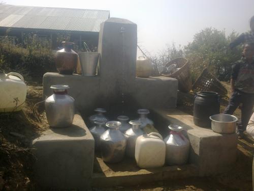 Water collection by water lifting in Lose community