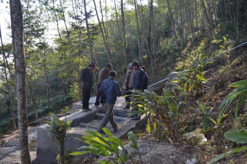 Water filtering system